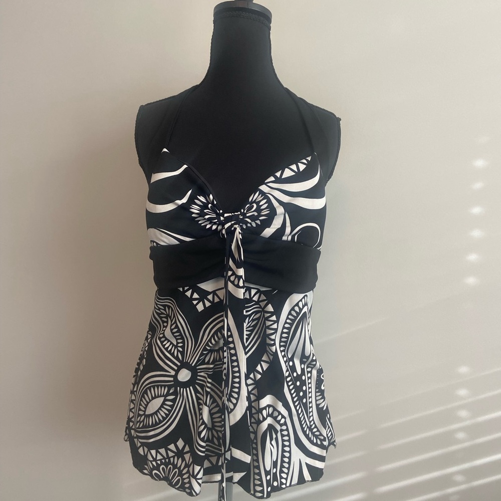 Trixxi Black and Cream Patterned Halter Top